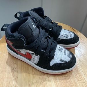 Nike Air Jordan Newspaper size 12c kids